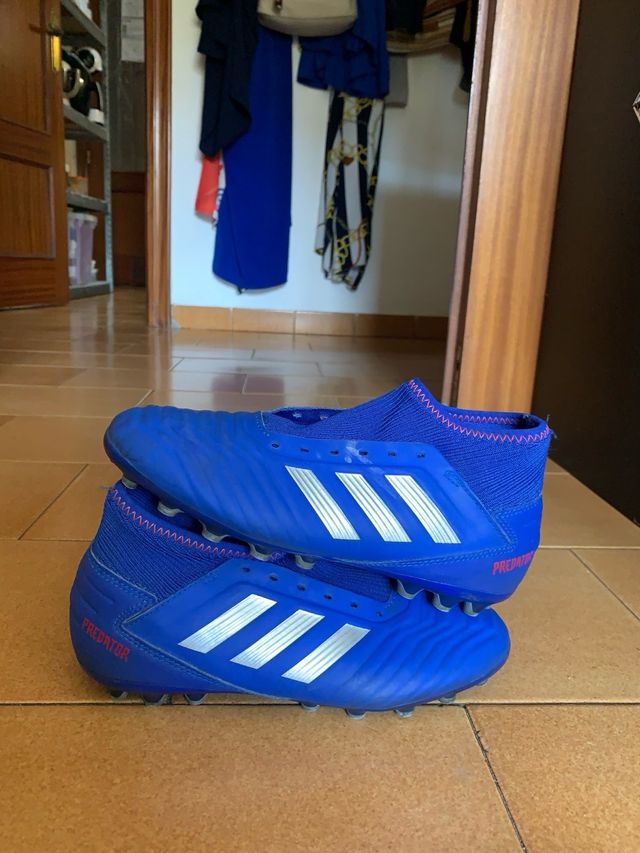 Botas de fútbol Adidas Predator azules talla 36