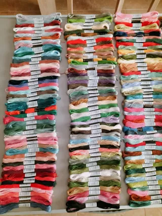 Lote 200 madejas bordar marca blanca