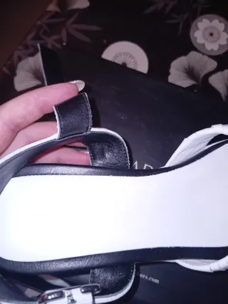 Sandalias CARMELA Blancas