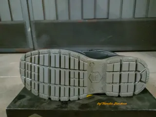 Botas de seguridad Beeswork Talla 40 Nuevas