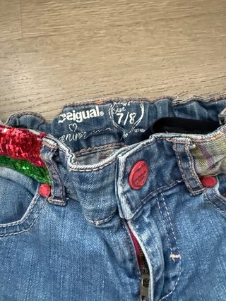 Pantalón Desigual bordado flores