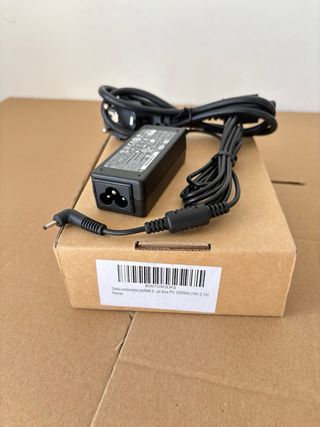 Cargador Dell 19V 2.1A PC 1005HA