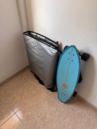Surfskate Slide. Funda tabla de surf marca Olaian