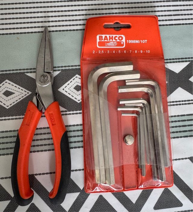 Juego llaves Allen Bahco y alicates tenaza Palmera
