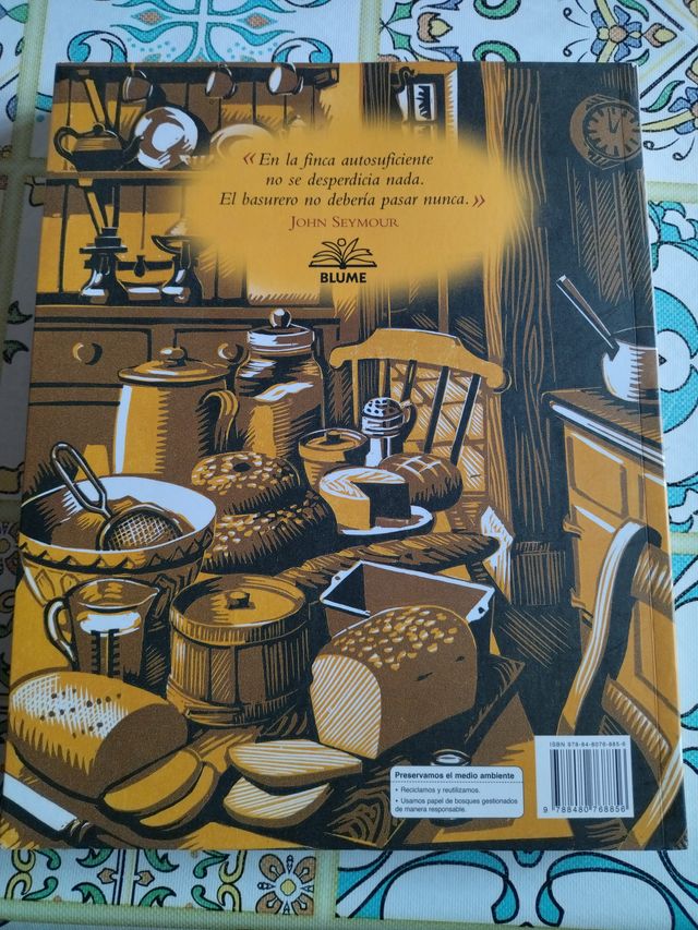 Gu¡a práctica de la vida autosuficiente: Un clá...