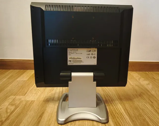 Monitor Captiva E1701 17 Plata