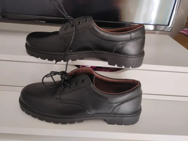 Zapatos de piel negros talla 45