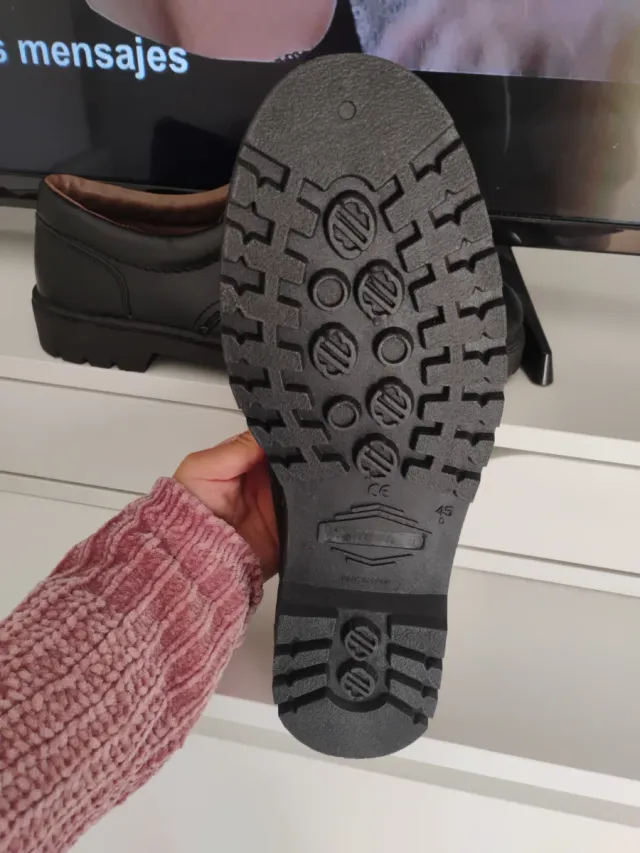 Zapatos de piel negros talla 45