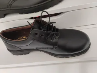 Zapatos de piel negros talla 45