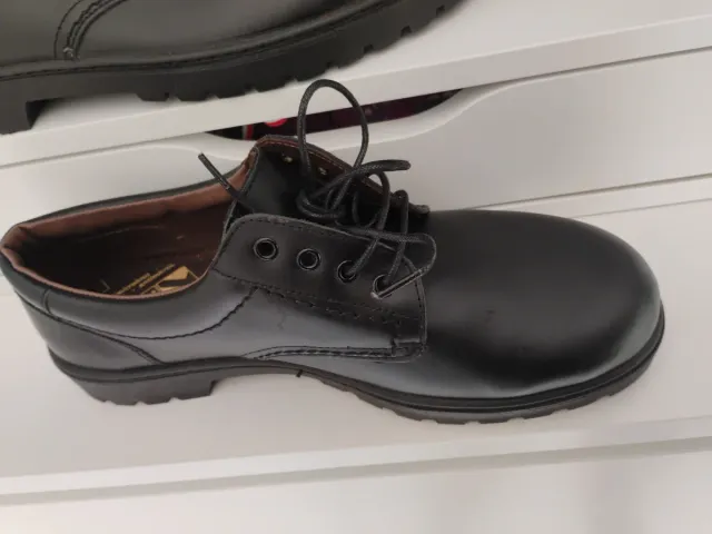 Zapatos de piel negros talla 45