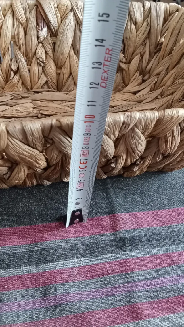 Cesta de mimbre con asas