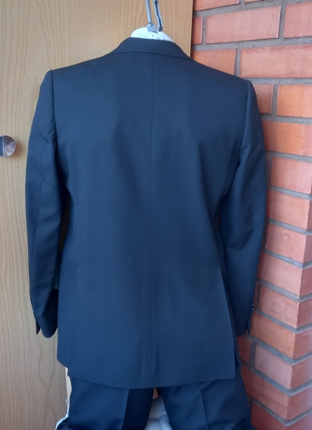 Traje Cardinter Negro Talla 48 (S/M)