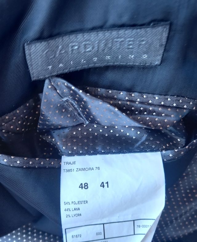 Traje Cardinter Negro Talla 48 (S/M)