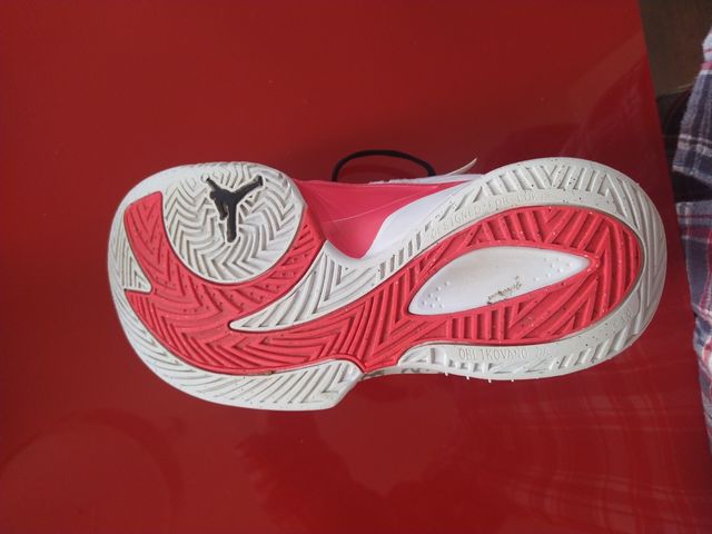 Zapatillas Baloncesto Jordan Blancas Negras