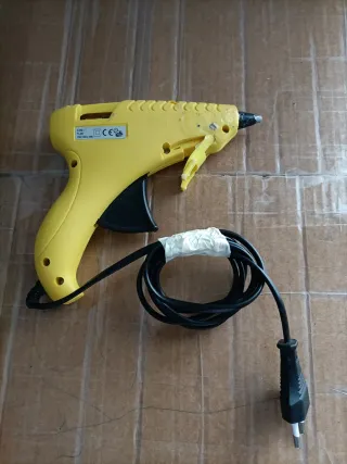 Pistola de silicona DRAKO amarilla