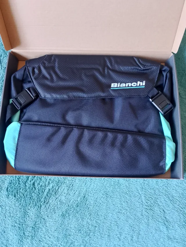 Borsa Postman Bianchi Nuova