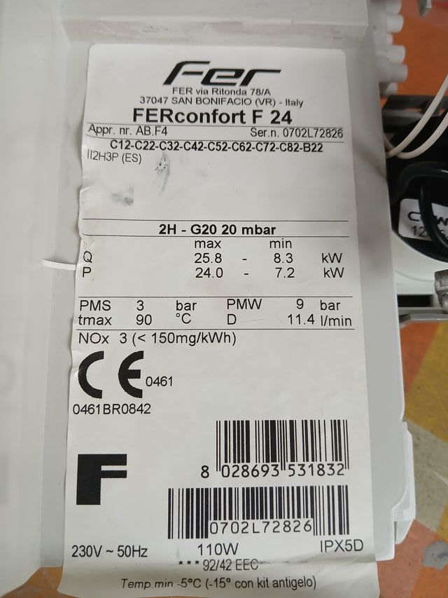 Control y Tarjeta Eléctrica Ferroli F 24