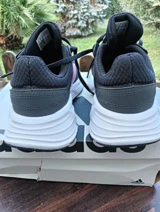 Scarpe Adidas Nero/Rosa-nr 36.5