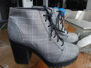 BOTINES ZAPATOS INVIERNO MUJER T. 41 / 42