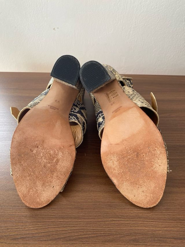 Sandalias imitación pitón Tara Jarmon