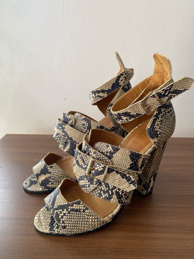 Sandalias imitación pitón Tara Jarmon