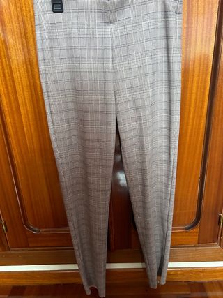 Pantalones de cuadros zara grises y marrones