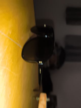 Gafas de sol Gucci negras su precio 300 euro