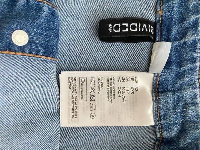 Vestido vaquero con botones