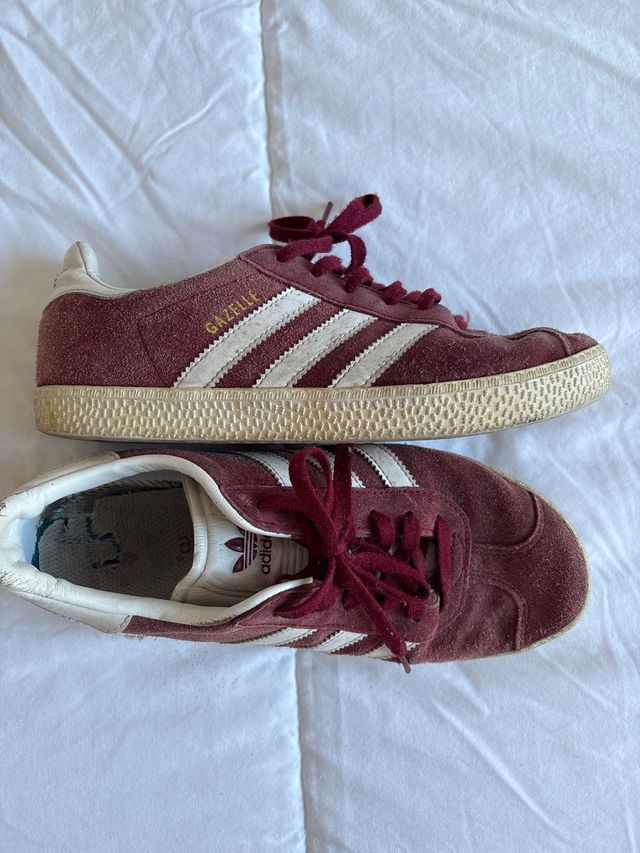 Adidas Gazelle granate talla 38