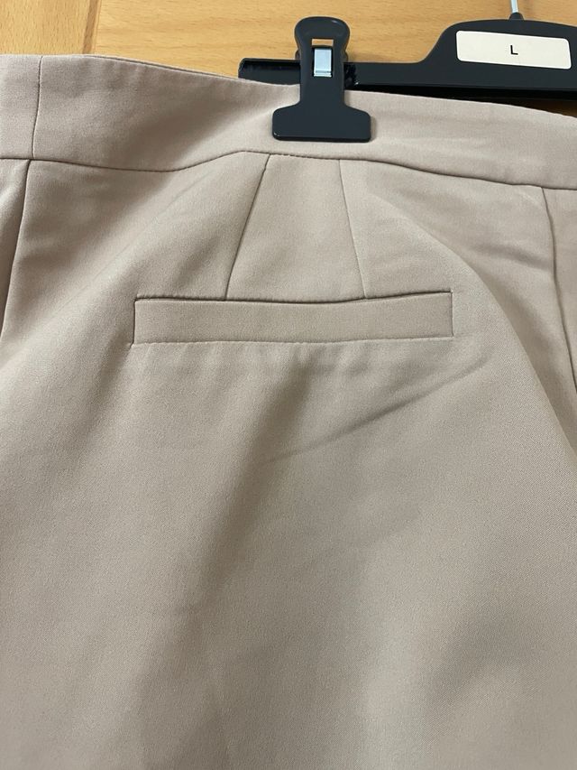 Pantalón de vestir beige