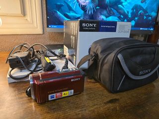 Videocámara Sony DCR-SX34 Roja