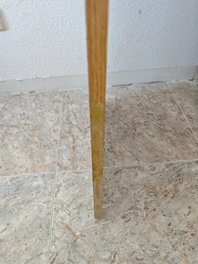 Armario empotrado madera y metal