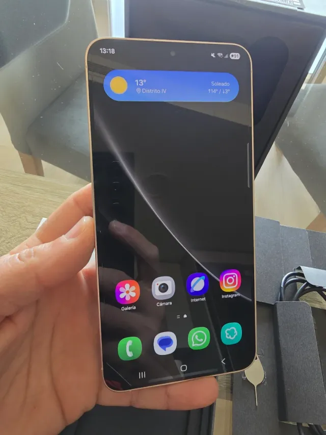 Samsung Galaxy S25+ 256GB