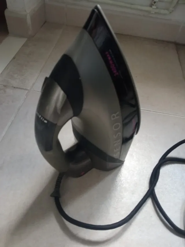 Plancha de vapor Solac SENSOR