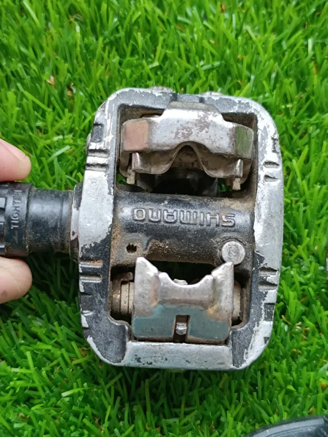 Lote de pedales y freno bicicleta