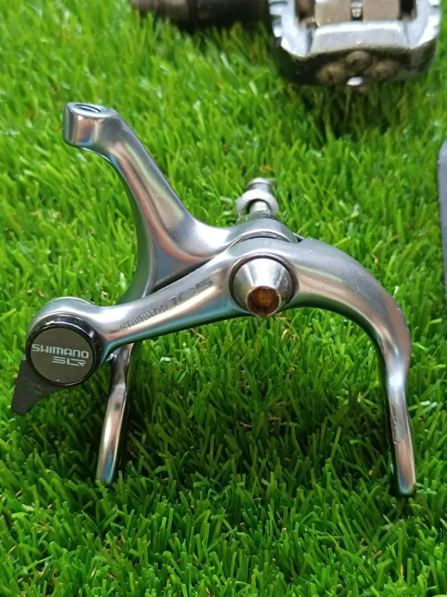 Lote de pedales y freno bicicleta