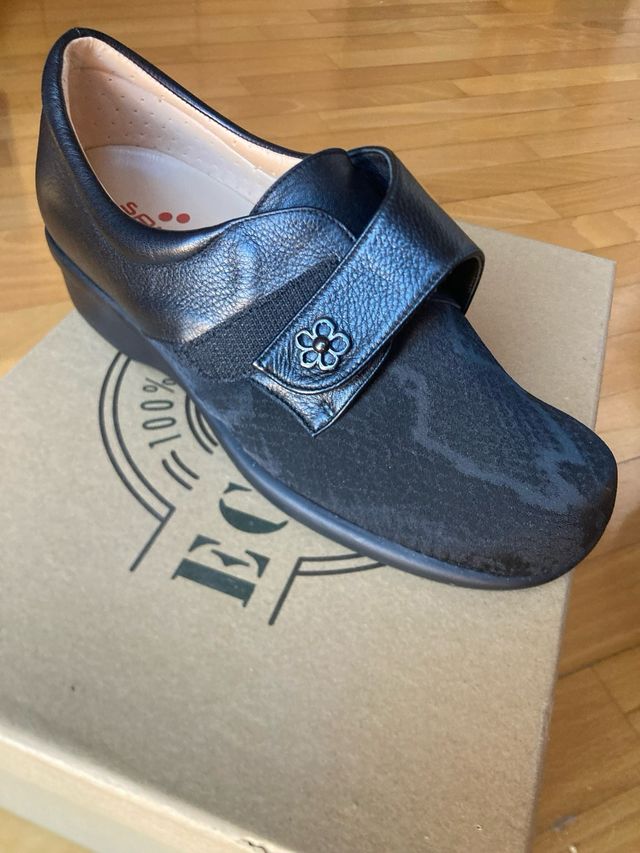 Zapatos para pies delicados.  talla 35 pero 37