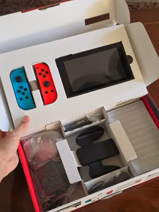 Nintendo Switch V2 COMPLETA