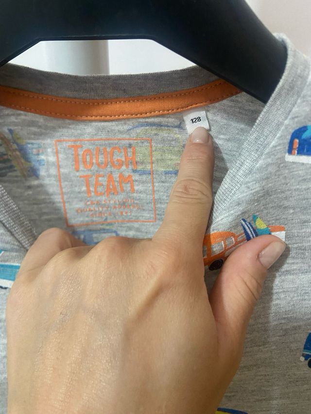 Conjunto camiseta y bermudas 8-9 años