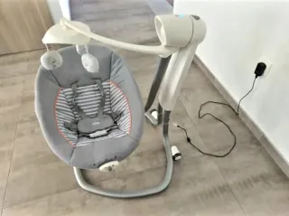 Columpio eléctrico bebé Joie Serena