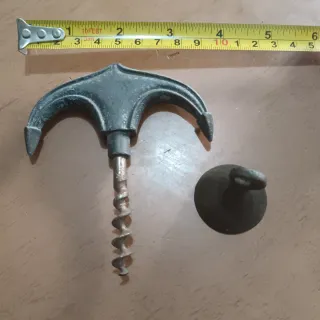 Cavatappi e campanella antichi