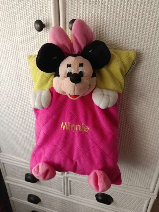 Cojín Minnie Guarda Pijama