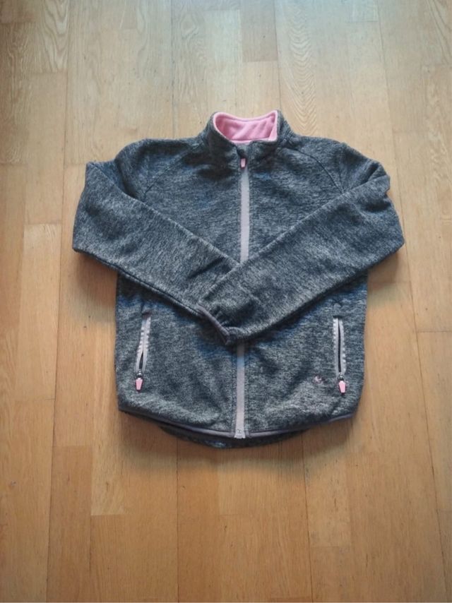 Forro polar Runfit gris oscuro con rosa