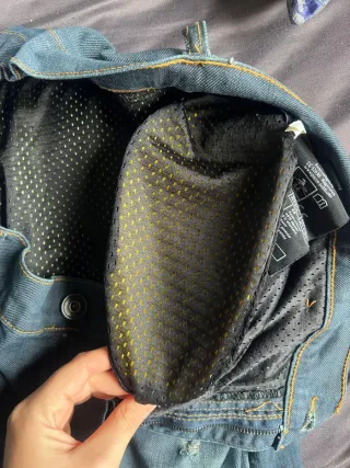 Pantalón vaquero moto