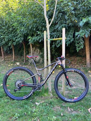 Scott Spark RC 900 Pro Carbono tope gama