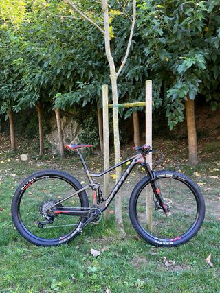 Scott Spark RC 900 Pro Carbono tope gama