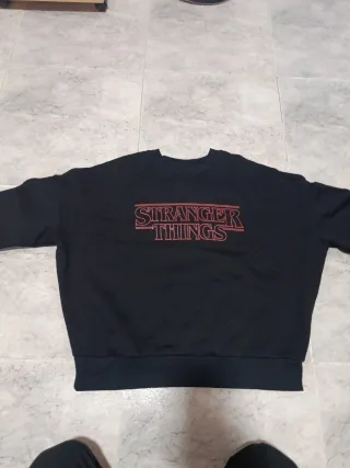 Sudadera Stranger Things Negra