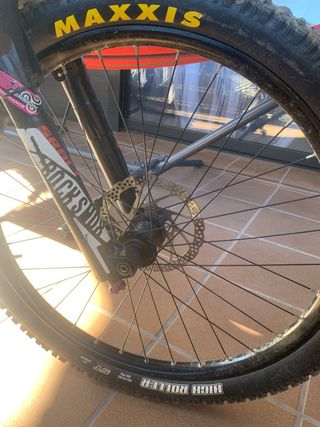 Bicicleta Descenso Santa Cruz V10C