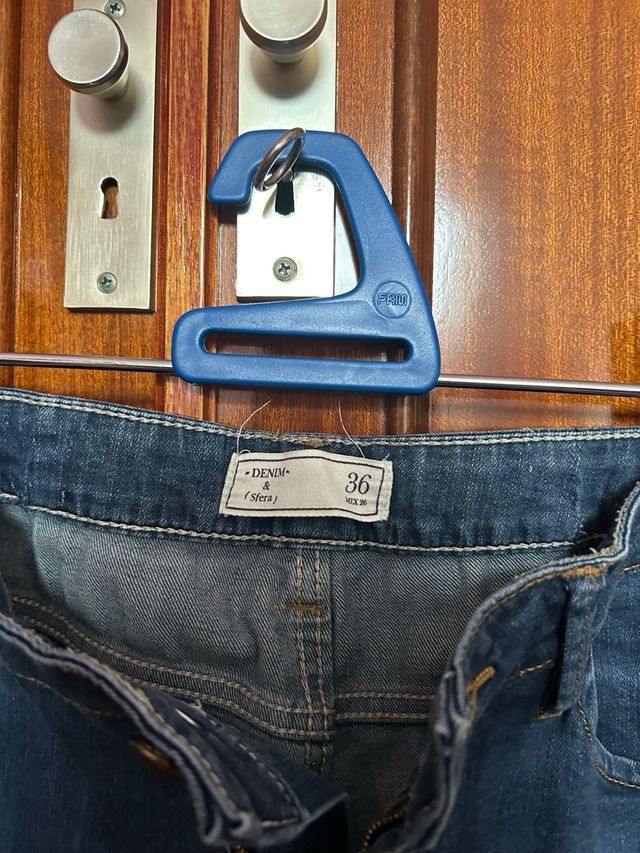 Pantalón vaquero largo