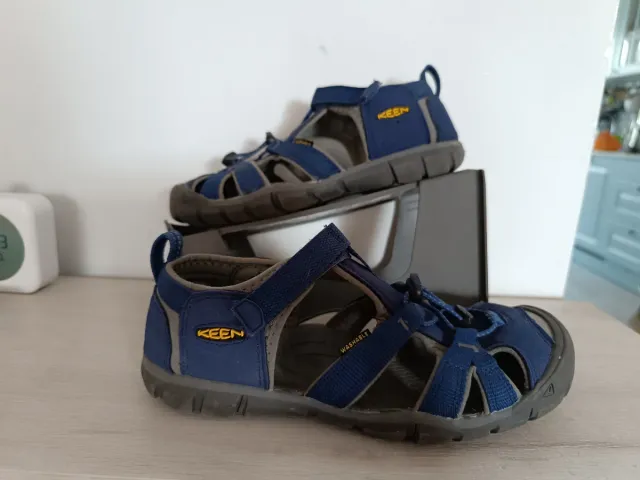 Keen Newport H2 Niños EU 37 / US 5